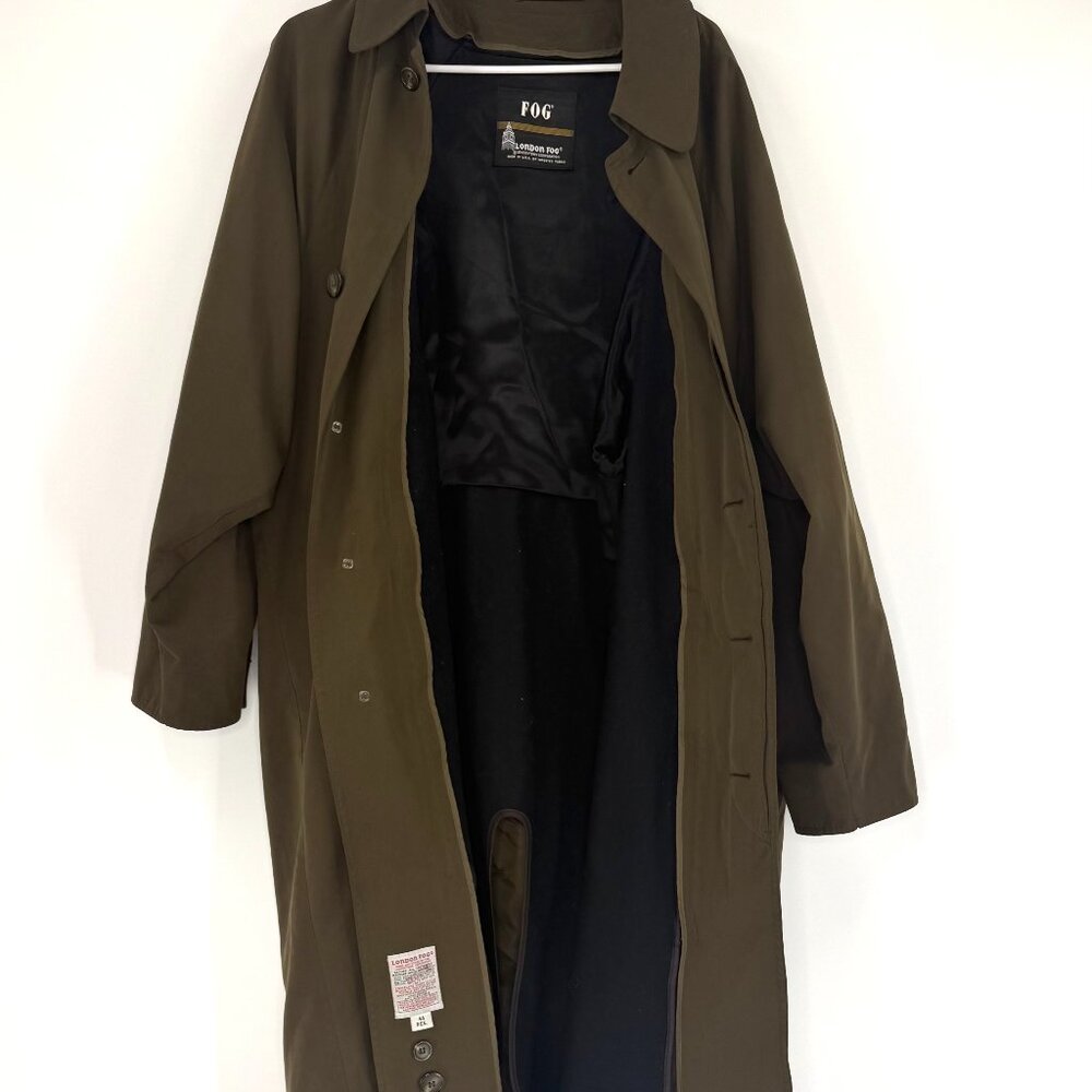 Vintage Men's London Fog Single Breasted Trench Coat Made in USA - Picture 4 of 6